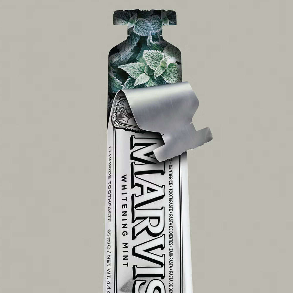 Marvis Whitening Toothpaste Amarelli Licorice 85ml - Image 3
